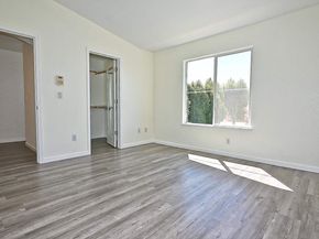 215 Santa Barbara St, San Pablo CA 94806