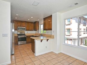 215 Santa Barbara St, San Pablo CA 94806