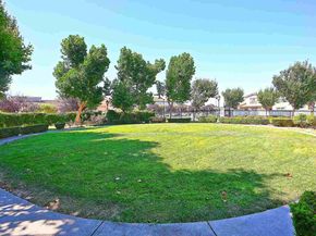 215 Santa Barbara St, San Pablo CA 94806