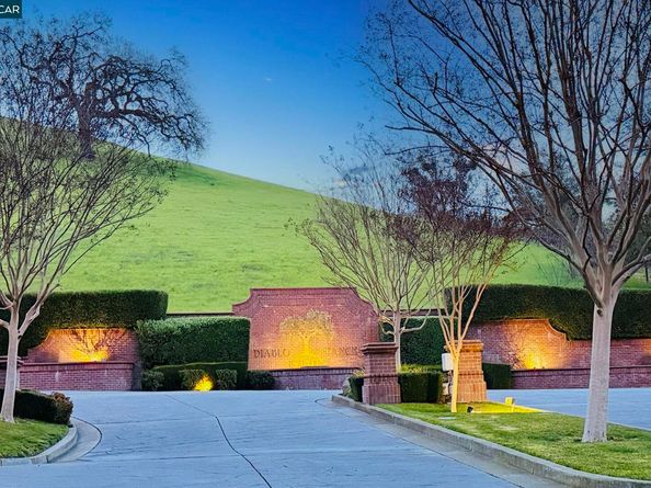 135 Diablo Ranch Court, Danville CA 94506