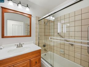 970 Joaquin Ave, San Leandro CA 94577