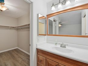 970 Joaquin Ave, San Leandro CA 94577