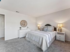 405 Centre Ct, Alameda CA 94502