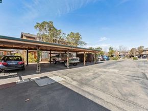 405 Centre Ct, Alameda CA 94502