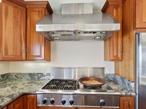 107 Dolphine Ave, El Granada CA 94018