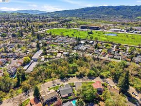 1074 Harvest Cir, Pleasanton CA 94566