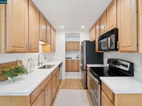 150 Sharene Lane 207, Walnut Creek CA 94596