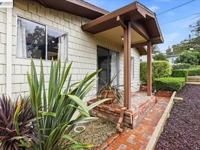 18425 Pepper St, Castro Valley CA 94546