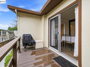 18425 Pepper St, Castro Valley CA 94546