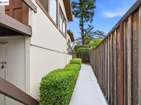 18425 Pepper St, Castro Valley CA 94546