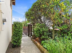 18425 Pepper St, Castro Valley CA 94546