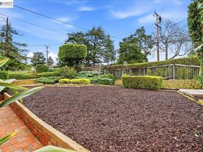 18425 Pepper St, Castro Valley CA 94546
