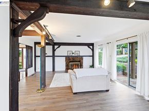 18425 Pepper St, Castro Valley CA 94546