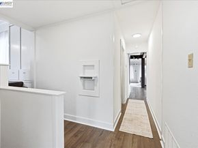 18425 Pepper St, Castro Valley CA 94546