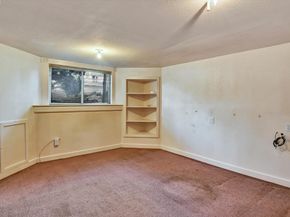 1822 Clinton Ave, Alameda CA 94501