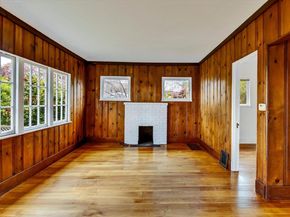 1822 Clinton Ave, Alameda CA 94501