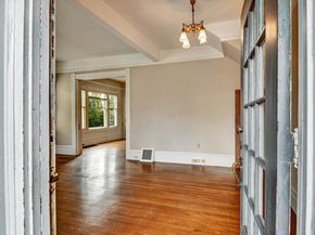 1822 Clinton Ave, Alameda CA 94501