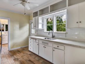 1822 Clinton Ave, Alameda CA 94501