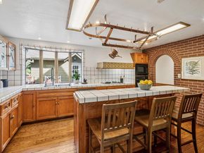 824 Paru St, Alameda CA 94501