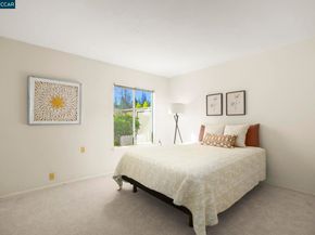 1201 Skycrest Dr 2, Walnut Creek CA 94595