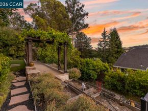 60 Terra Teresa, Lafayette CA 94549