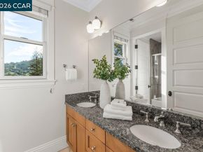 60 Terra Teresa, Lafayette CA 94549
