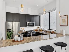 330 13th Street 5C, Oakland CA 94612