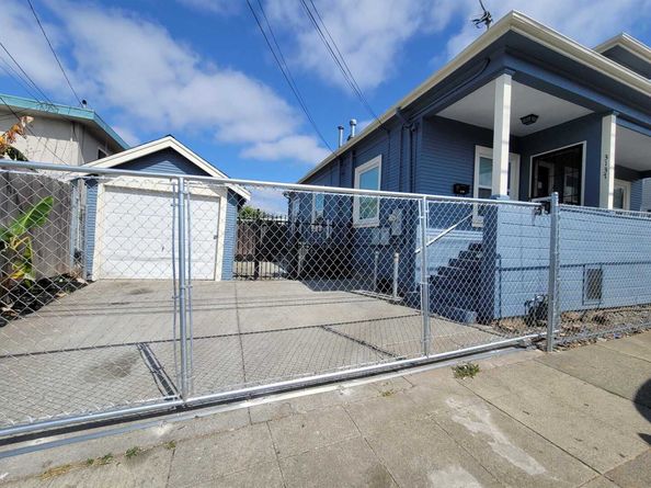 3137 Pleitner Ave, Oakland CA 94602