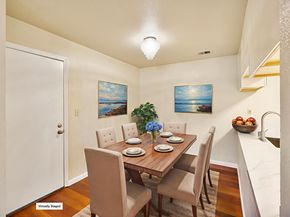 7 Town Square Pl, Oakland CA 94603