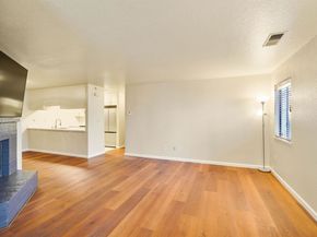 7 Town Square Pl, Oakland CA 94603