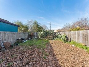 2220 7Th St, Berkeley CA 94710