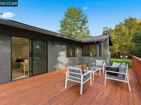 6 Sparrow Ct, Moraga CA 94556