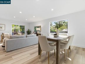 6 Sparrow Ct, Moraga CA 94556