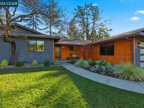6 Sparrow Ct, Moraga CA 94556