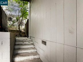 22 Holcomb Ct, Walnut Creek CA 94596