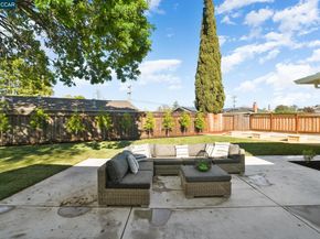 1543 Laverne Ct, Concord CA 94521