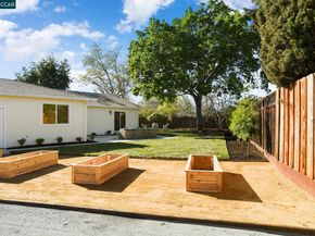 1543 Laverne Ct, Concord CA 94521