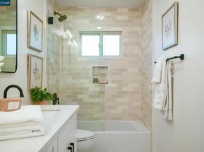 1543 Laverne Ct, Concord CA 94521