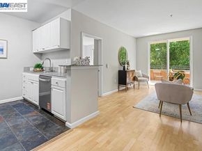 401 S Norfolk St 216, San Mateo CA 94401