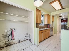 1496 Adeline St, Oakland CA 94607