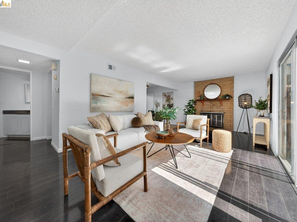 1368 Ridgecrest Rd, Pinole CA 94564