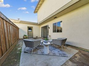 1368 Ridgecrest Rd, Pinole CA 94564