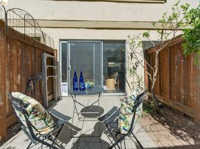 1368 Ridgecrest Rd, Pinole CA 94564