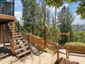 5716 Merriewood Drive, Oakland CA 94611