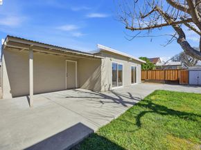 4498 Ladner St, Fremont CA 94538