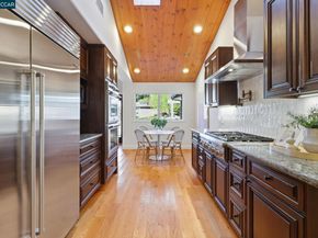 1124 Sanders Dr, Moraga CA 94556