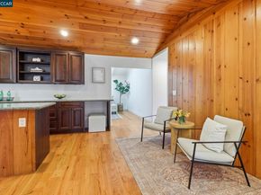 1124 Sanders Dr, Moraga CA 94556