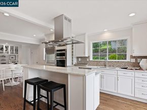 1076 N Thompson Rd, Lafayette CA 94549