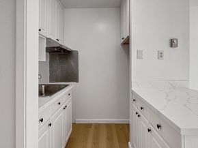 4 Anchor Drive F331, Emeryville CA 94608