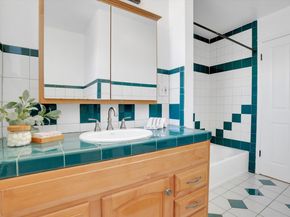 1821 Grand St, Alameda CA 94501